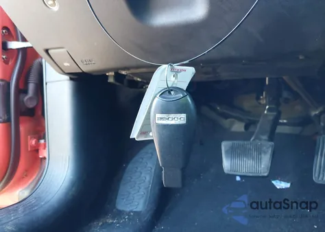 2015 Dodge Dart Sxt из США, поврежденный, VIN 1C3CDFBB9FD224697